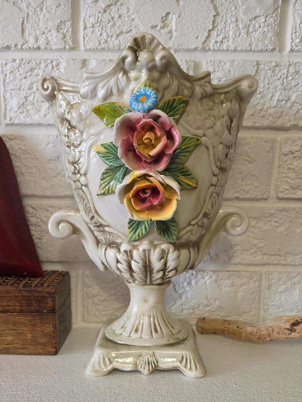 Vtg Italian 1950 Cream Ceramic Floral Urn Vase with Pink and Yellow Roses